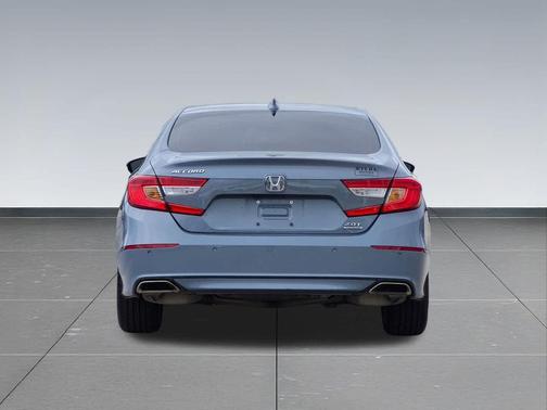 Sonic Gray Pearl 2021 Honda Accord Touring 2.0T