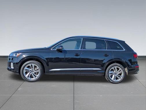 2023 Audi Q7 55 Premium Plus
