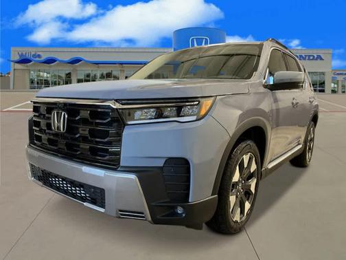 Sonic Gray Pearl 2026 Honda Pilot Touring 8-Passenger