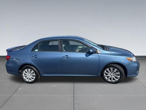 2012 Toyota Corolla LE