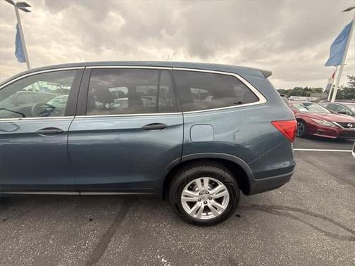 2016 Honda Pilot LX