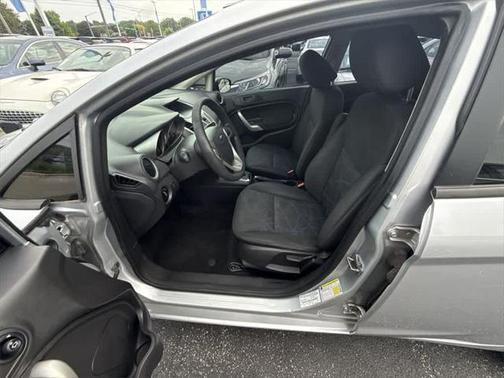 2013 Ford Fiesta SE