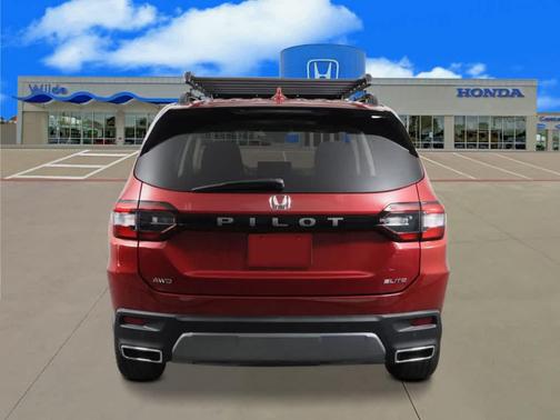 Radiant Red Metallic II 2026 Honda Pilot Elite