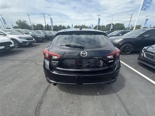 2018 Mazda Mazda3 Touring