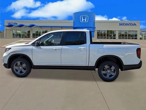 Platinum White Pearl 2026 Honda Ridgeline TrailSport