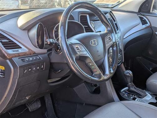 2017 Hyundai SANTA FE Limited Ultimate