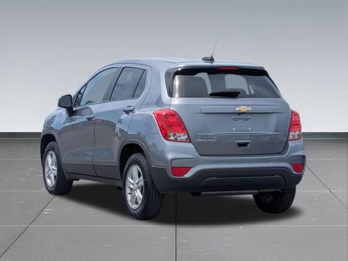 Satin Steel Metallic 2020 Chevrolet Trax LS