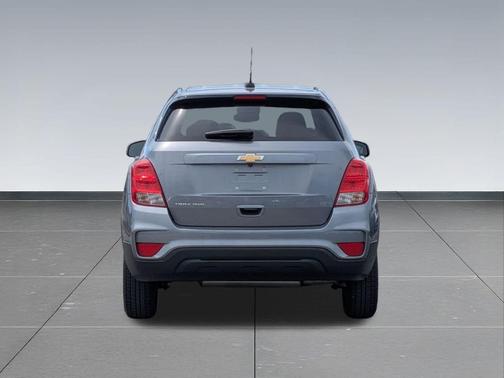Satin Steel Metallic 2020 Chevrolet Trax LS