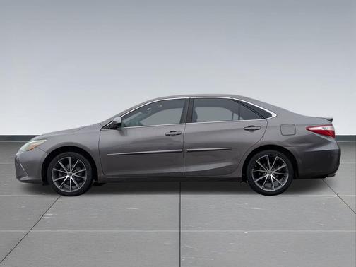 2015 Toyota Camry XSE