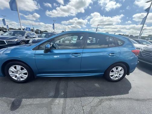 2017 Subaru Impreza 2.0i Sport