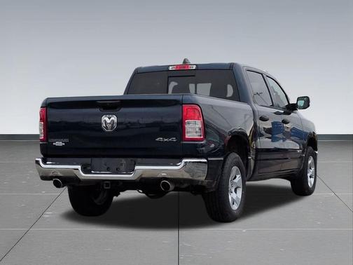 Patriot Blue Pearlcoat 2023 RAM 1500 Big Horn/Lone Star