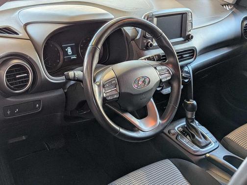 2018 Hyundai KONA SEL