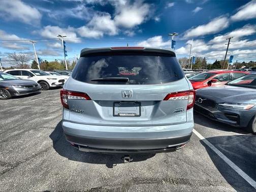 2022 Honda Pilot AWD Sport