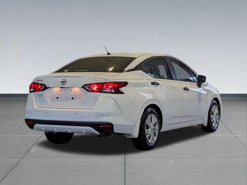 Fresh Powder 2020 Nissan Versa 1.6 S