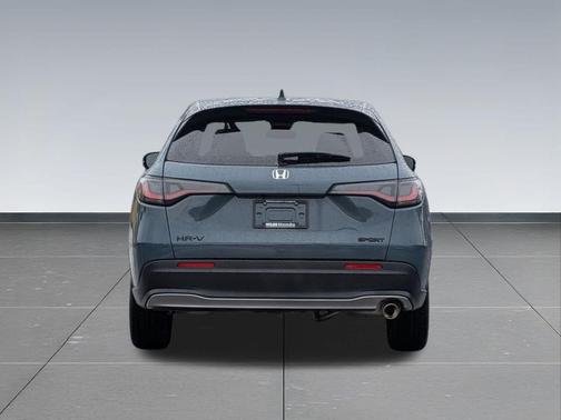 Nordic Forest Pearl 2026 Honda HR-V AWD Sport
