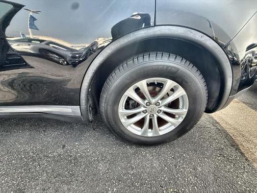 2014 INFINITI QX70 Base