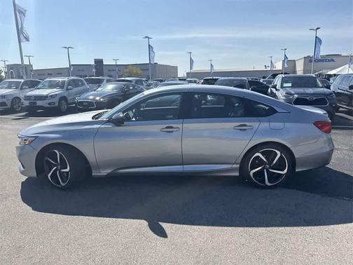 2022 Honda Accord Hybrid Base