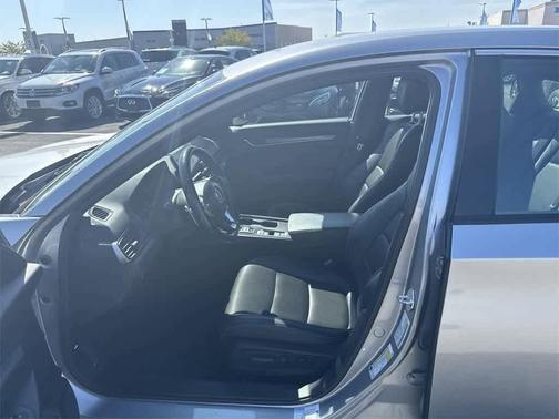 2022 Honda Accord Hybrid Base