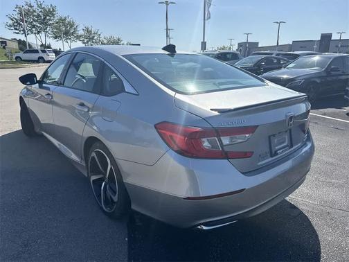 2022 Honda Accord Hybrid Base