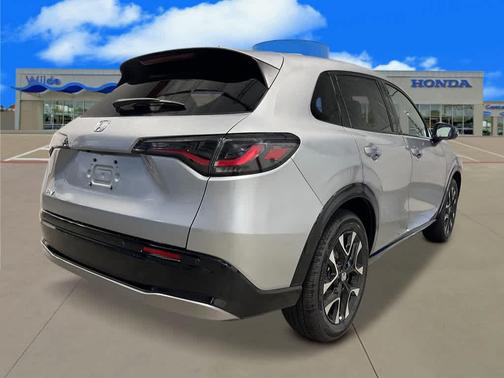 Solar Silver Metallic 2027 Honda HR-V EX-L