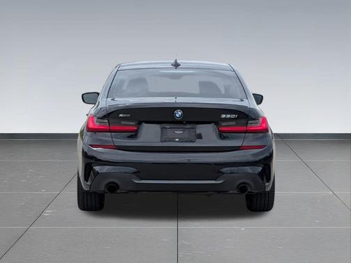 Black Sapphire Metallic 2022 BMW 330 xDrive