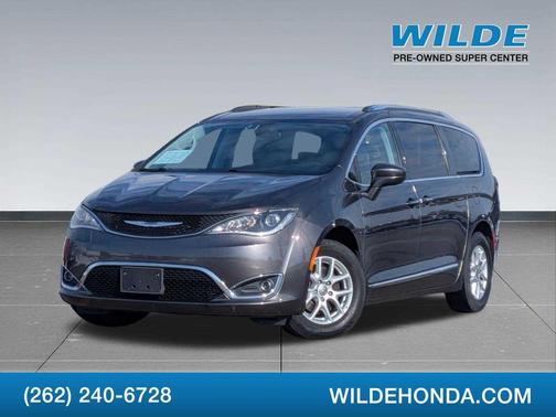 2020 Chrysler Pacifica Touring L