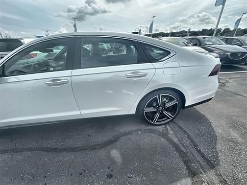 2023 Honda Accord Hybrid Base
