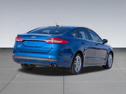 2018 Ford Fusion Hybrid SE