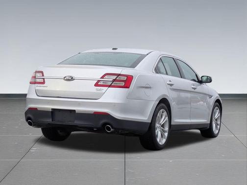 2013 Ford Taurus SEL