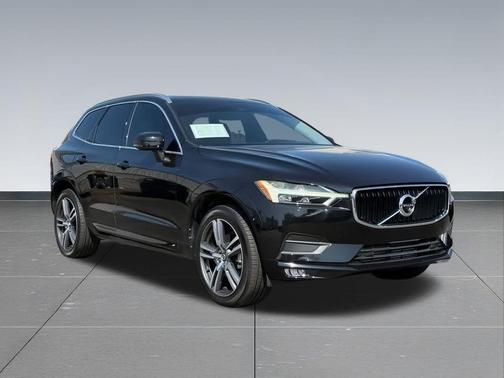 2020 Volvo XC60 T5 Momentum