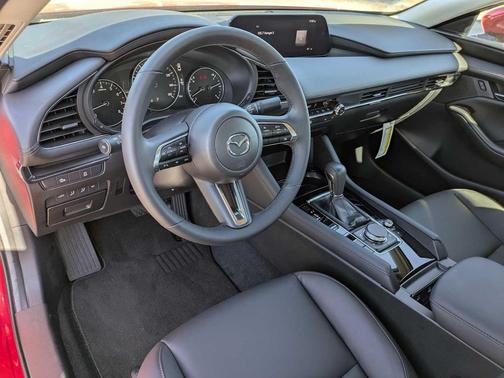 2024 Mazda Mazda3 FWD w/Preferred Package