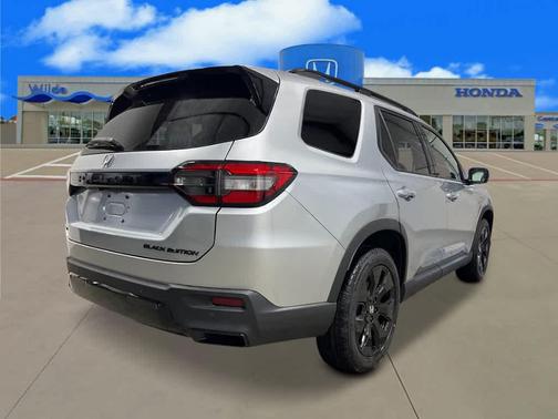 2026 Honda Pilot Black Edition