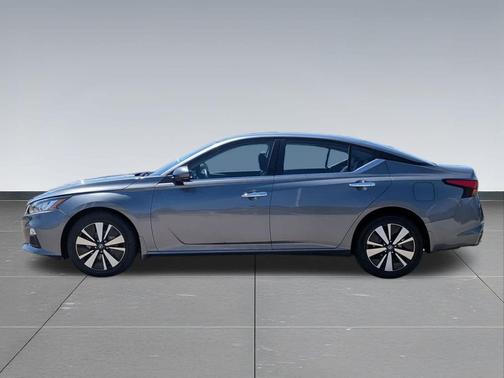 Gun Metallic 2022 Nissan Altima 2.5 SV