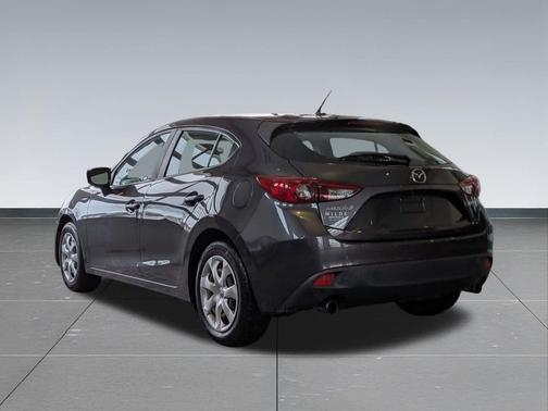 2016 Mazda Mazda3 i Sport