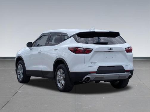 Summit White 2021 Chevrolet Blazer 2LT