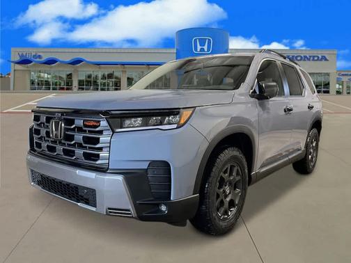 Sonic Gray Pearl 2026 Honda Pilot TrailSport