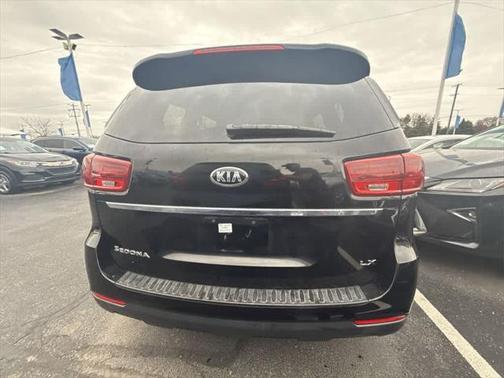 2019 Kia Sedona LX
