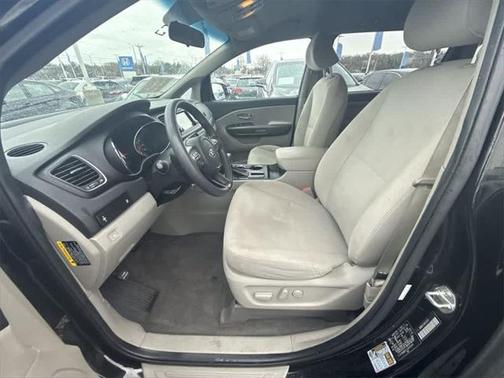2019 Kia Sedona LX