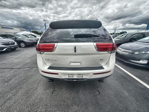 2012 Lincoln MKX Base