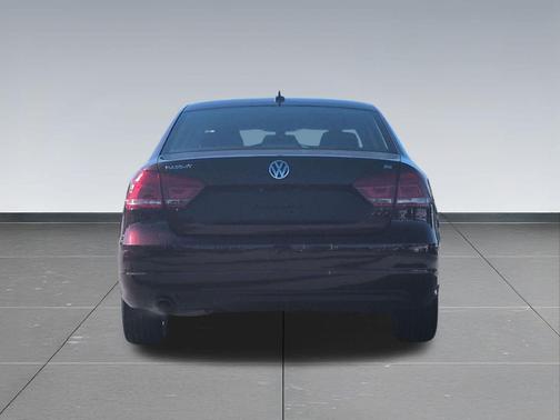 2012 Volkswagen Passat 2.5 SE