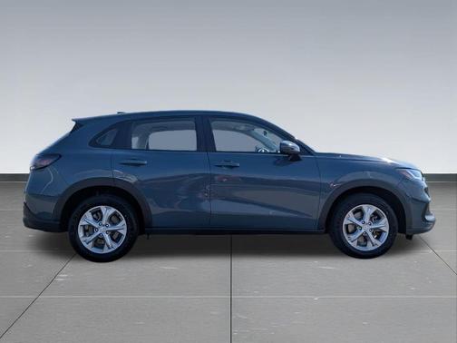 Nordic Forest Pearl 2023 Honda HR-V LX