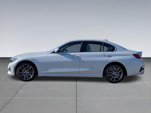2021 BMW 330 xDrive
