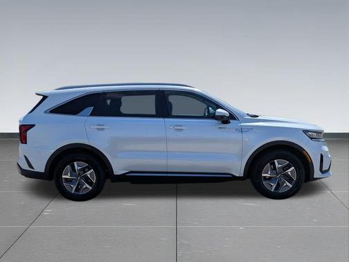 Snow White Pearl 2021 Kia Sorento Hybrid EX