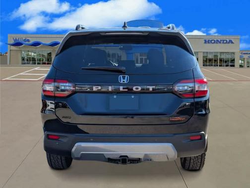 2026 Honda Pilot TrailSport