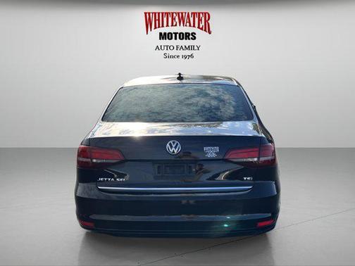 2017 Volkswagen Jetta 1.8T SEL