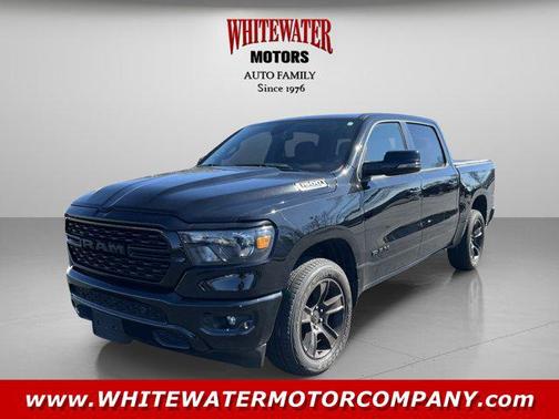 Diamond Black Crystal Pearlcoat 2023 RAM 1500 Big Horn/Lone Star