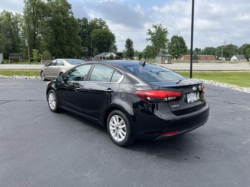 Aurora Black 2017 Kia Forte S