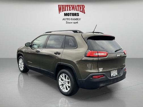 2015 Jeep Cherokee Sport