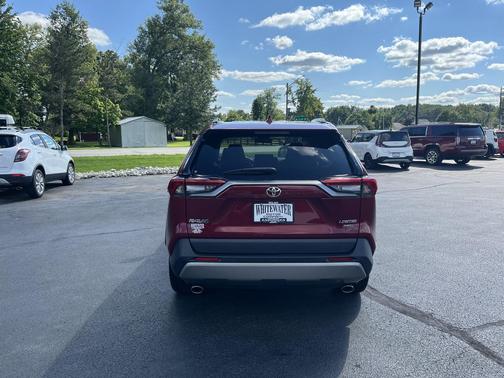 Ruby Flare Pearl 2022 Toyota RAV4 Limited