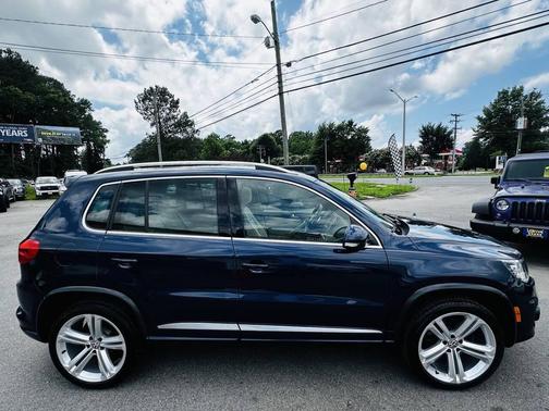 2015 Volkswagen Tiguan Auto R-Line